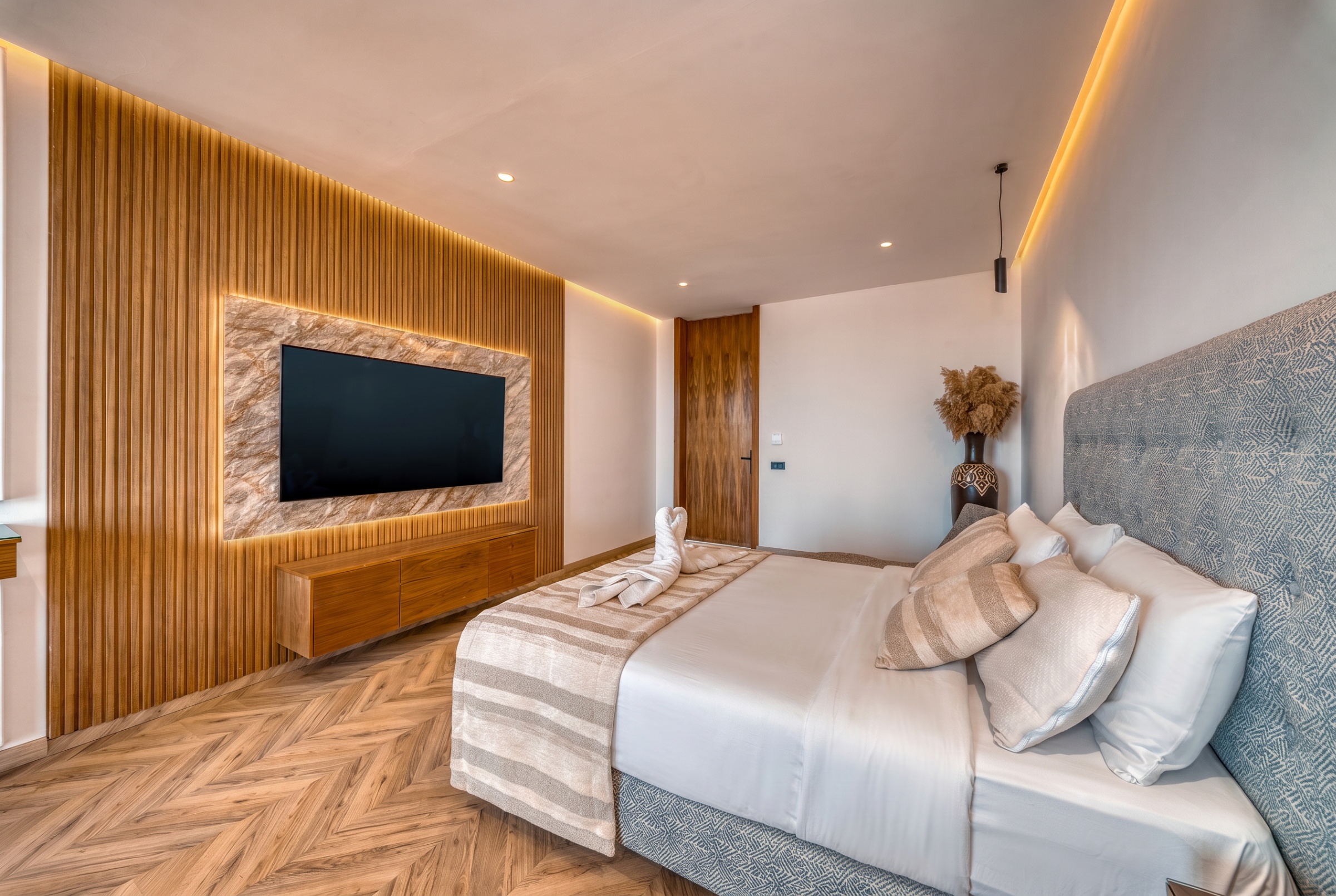 SOMPTUEUSE VILLA CONTEMPORAINE PROCHE DU CENTRE-VILLE, photo 42