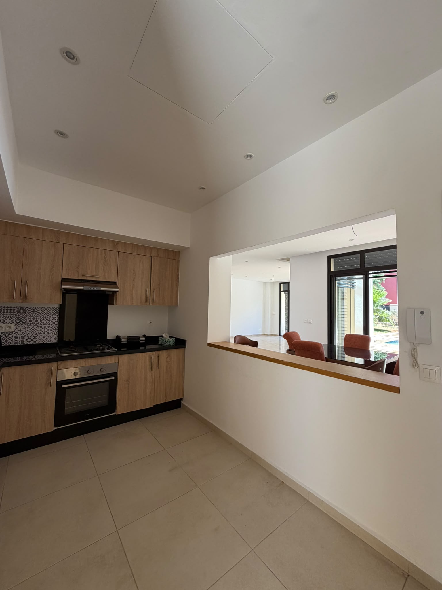 VILLA CONTEMPORAINE DANS UN COMPLEXE GOLFIQUE D’EXCEPTION, photo 14