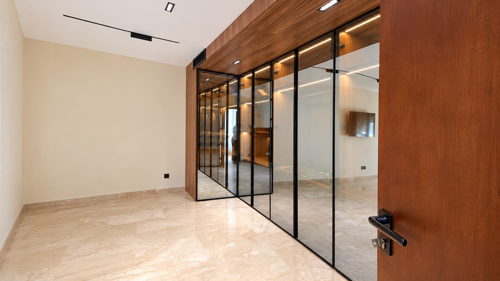 VILLA CONTEMPORAINE DANS UN COMPLEXE GOLFIQUE D’EXCEPTION, photo 21
